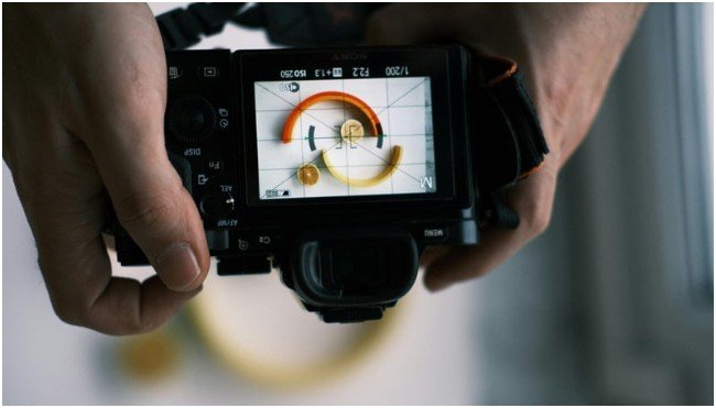 When to Use Aperture Priority or Shutter Priority
