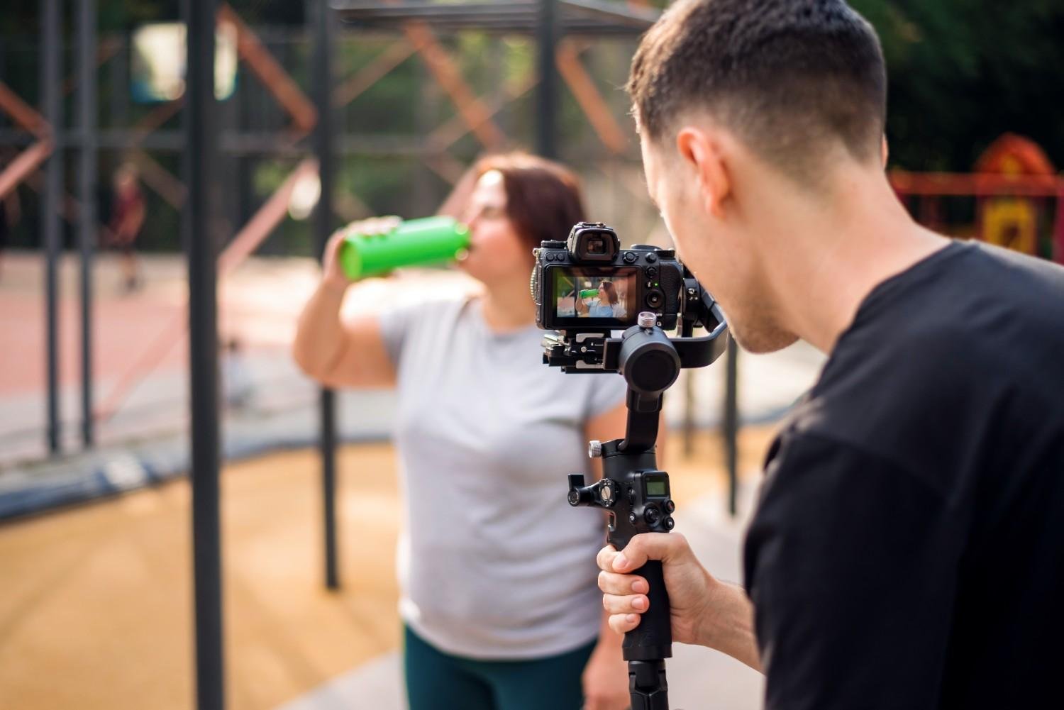 How to Avoid Shaky Video When Filming Handheld Without a Gimbal